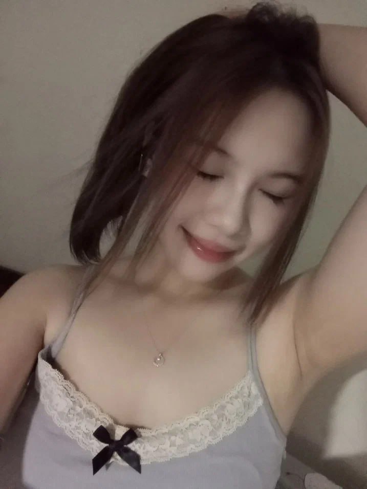 đi đi giã ngoại hè với bố má, cô con gái trộm đồ ở siêu thị và cái kết
